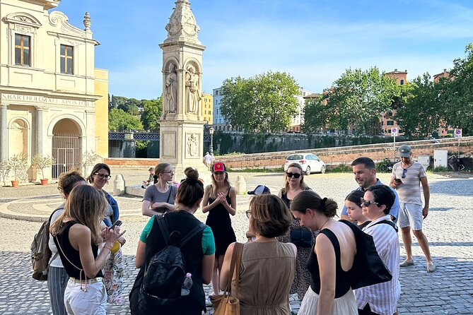 Play and Explore Rome Guided Treasure Hunt with Prizes - What Makes This Tour Stand Out?