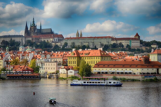 Prague Full-Day Guided Tour From Vienna - Group Size and Personal Experience