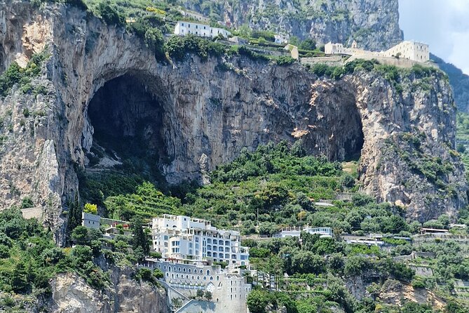 Private Boat Tour Along the Amalfi Coast from Positano - What Travelers Can Expect
