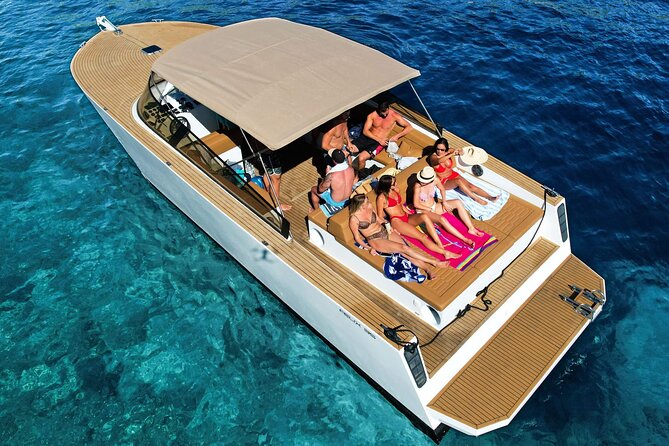 Private Boat Tour from Hvar - Blue and Green cave, Vis, and the Pakleni islands - Who Will Love This Tour?