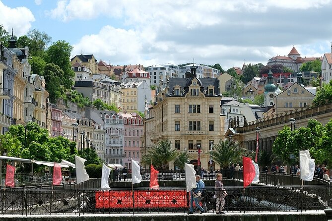 Private Daytrip from Prague to Karlovy Vary - Practical Tips for Travelers