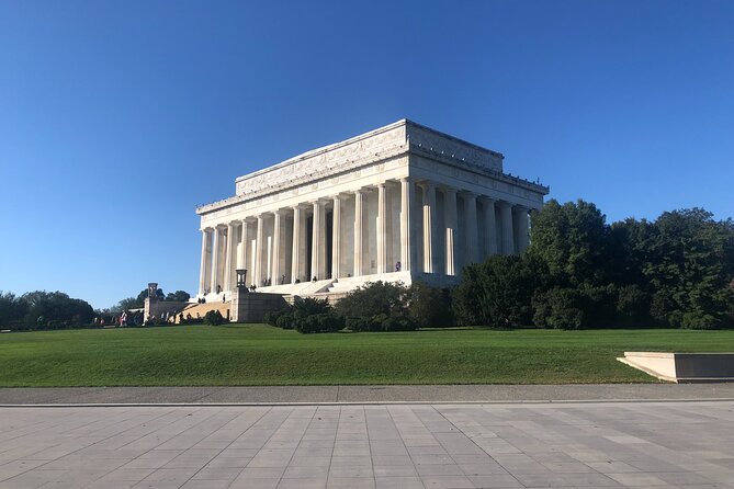 Private DC Guided Bus Tour with Step Off Guide - Practical Details and Considerations  