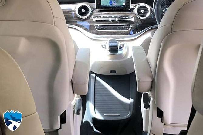 Private luxury transfer from Edinburgh Airport to Edinburgh - Who Would Love This Service?
