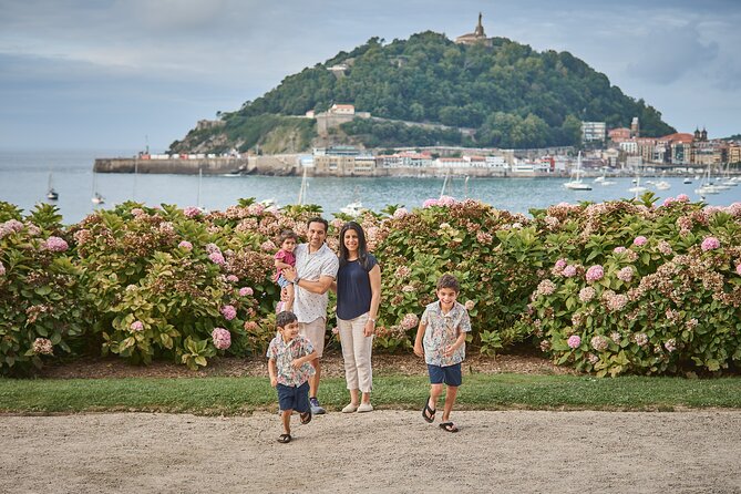 Private Photo Session with a Professional in San Sebastián - The Sum Up