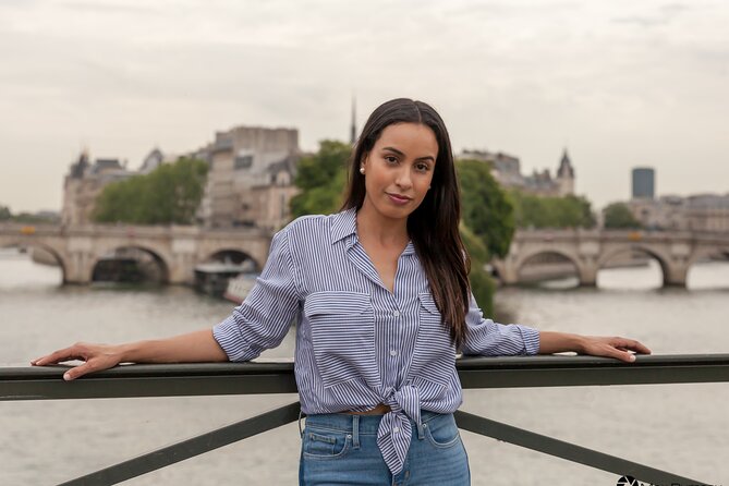 Private Photoshoot at the Louvre area in Paris - What Reviewers Love Most