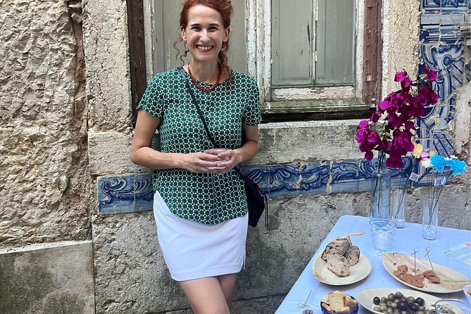 Private Portuguese Home Cooking Class in Lisbon with Defne - What Reviewers Say