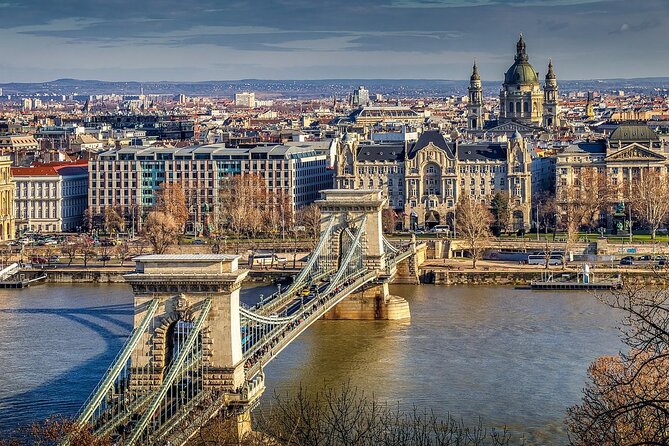 Private Transfer from Budapest to Prague - FAQ