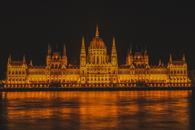 Private Transfer from Vienna to Budapest or Budapest to Vienna - The Experience in Practice