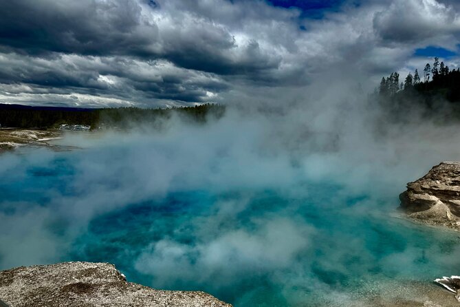 Private Yellowstone Hot Spots Tour From West Yellowstone - Who Will Love This Tour?