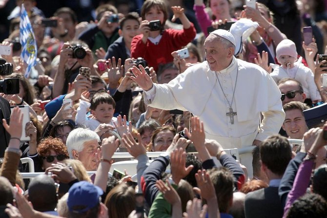 Reserved Papal Audience Ticket with Assistance On Site - Analyzing the value: Is this tour worth it?