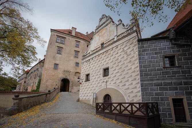 Romantic Whispers of eský Krumlov - Final Thoughts: Is This Tour Worth It?
