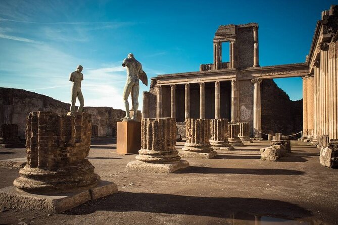 Rome Airport Transfer & Pompeii Tour to Amalfi/Ravello Viceversa - Breaking Up the Drive