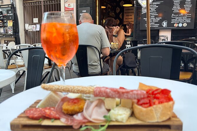 Rome: Pigneto Urban Art Walking Tour with Italian Aperitif - Authentic Food and Cultural Experience