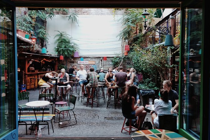 Secret Ruin Bar Crawl in Budapest with a Local - Cost and Value Analysis