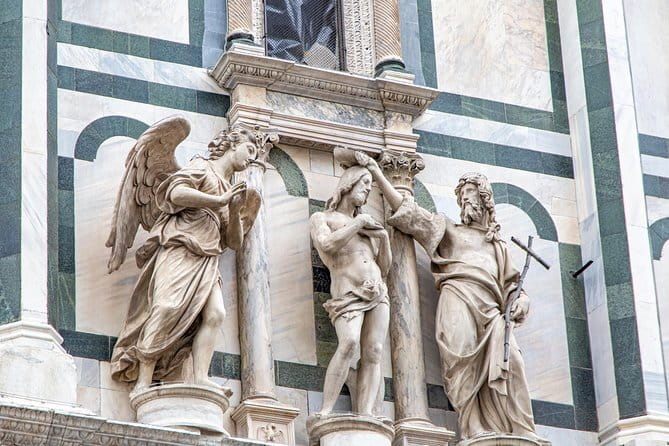 Sightseeing Guided Tour of Florence by Night including Duomo & Palazzo Vecchio - Practical Details and Tips