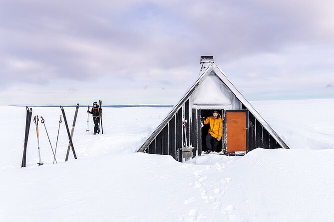Ski Touring and Winter Fun in Fulufjallet Mountain Plateau - Day 6: Descending and Reflection