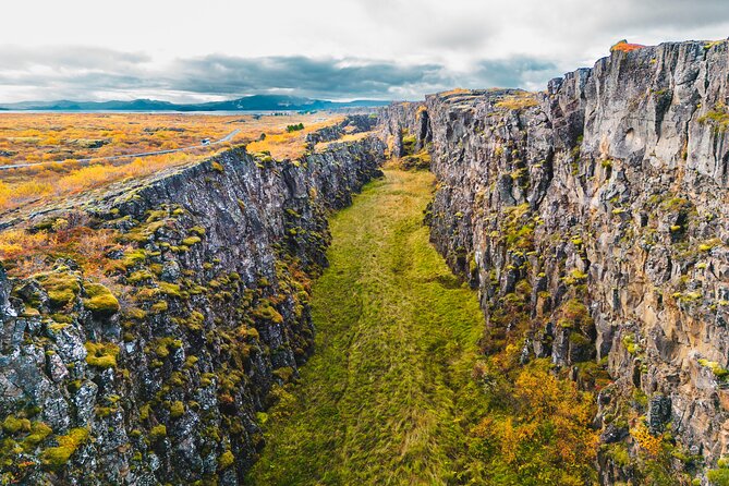 Small Group Tour: Golden Circle & Friðheimar Visit From Reykjavik - What Reviewers Say