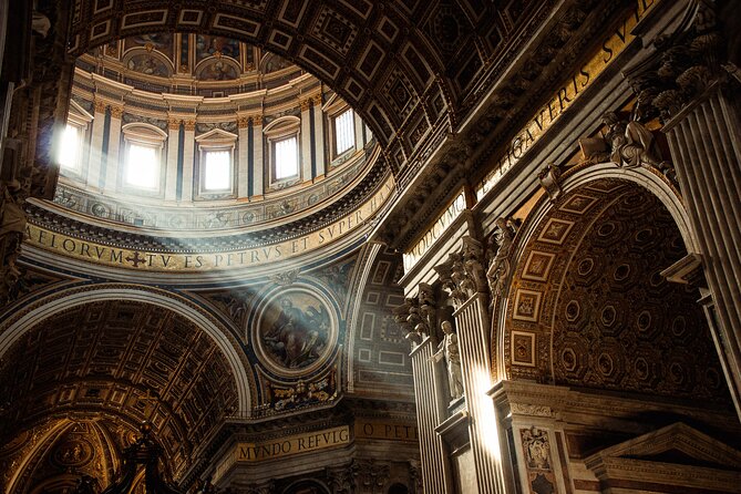 St. Peter's Guided Tour & Dome Climb Option-Priority Access - Practical Tips for the Tour