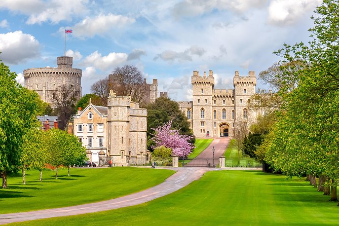 Stonehenge & Windsor Tours from London or Southampton - Comfort, Convenience, and Extras