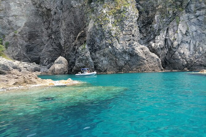 Sunset aperitif on a boat in Scilla - Who Would Enjoy This Tour?