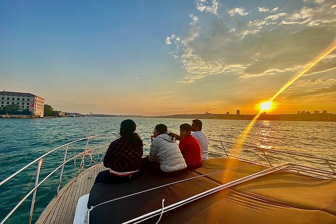 Sunset Bosphorus Yacht Tour in Istanbul - The Itinerary: What You Can Expect
