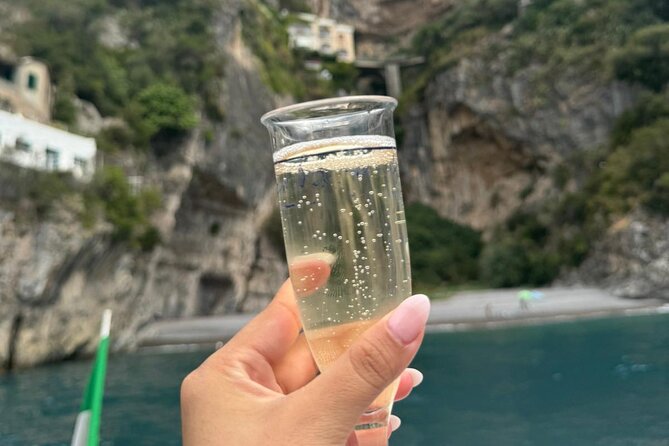 Sunset Cruise from Positano with Dockside Dinner Stop in Nerano - FAQ