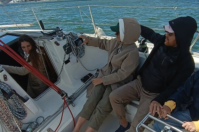 Sunset sailing boat trip in Lisbon with snacks - Practical Tips for Booking
