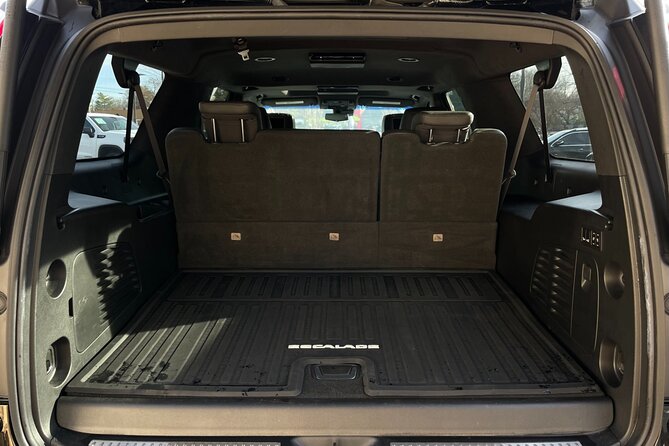 SUV Car Service Los Angeles To San Diego, Palm Springs, Coachella - Who Is This Best For?