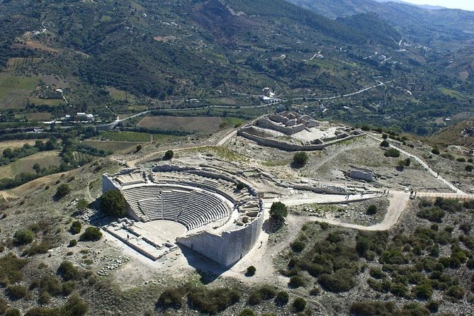 Tour Erice, Trapani salt pans, Segesta - The Sum Up