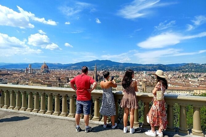 Transfer from Rome to Florence with a stop in Montepulciano - The final stretch to Florence