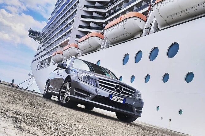 Transfer private from Positano to Naples or viceversa - Authentic Experience and Exceptional Service