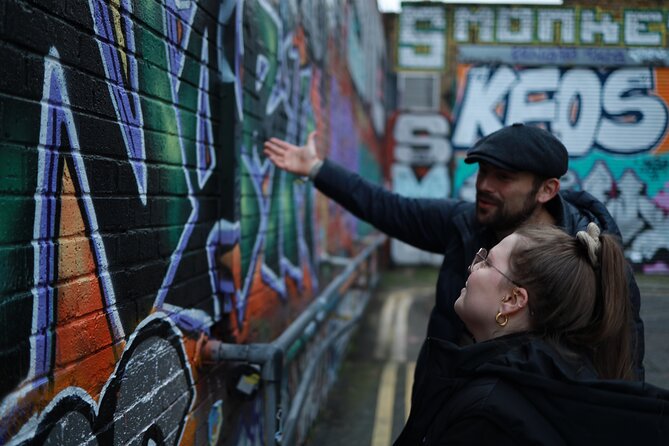 Urban Canvas: Exploring Shoreditch's Vibrant Street Art - Visiting Shoreditch: Practical Tips