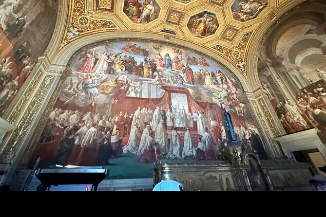 Vatican Museums and Sistine Chapel Tour with official Local Guide - Authentic Insights from Reviewers