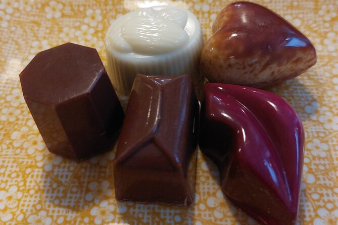Walking Tour with Hot Chocolate and Chocolate Tasting - The Sum Up: Who Should Consider This Tour?