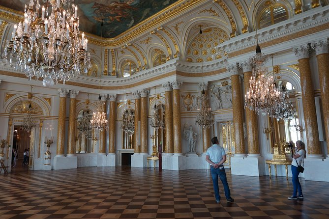 Warsaw Old Town with Royal Castle + Lazienki Park: PRIVATE TOUR /inc. Pick-up/ - Practical Details and What It Means for You