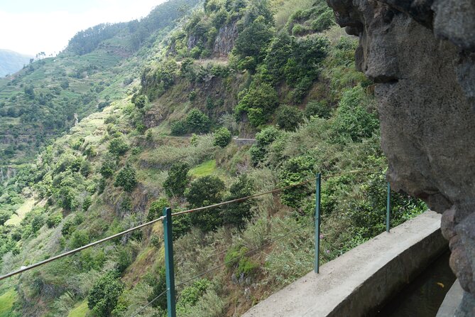 Wet your hair in the amazing Moinhos/Nova Levada - The Authentic Touch: Reviews and Real Experiences