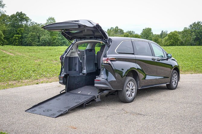 Wheelchair Accessible Taxi from JFK to Manhattan - Real-World Insights from Users