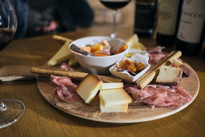Wine Tasting near the Aquarium of Genoa - Who Should Book This Experience?
