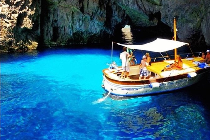 4 Hour Boat Tour To Discover Capri - Good To Know