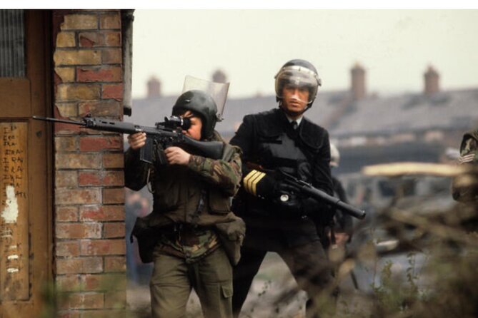 2 Hour Terror and Mural History Belfast taxi Private Tour - FAQ