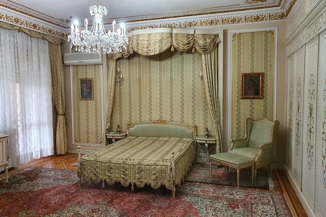 6h Bucharest Communism Private Tour - Ceausescu Mainson - Authentic Experiences and Insights from Reviews