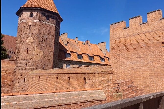 Aiport Gdansk Transfer to Malbork Castle or Stutthof - The Value Proposition