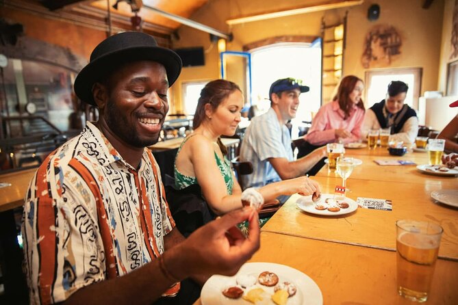 Amsterdam Canal Cruise and local Food Tour - FAQ