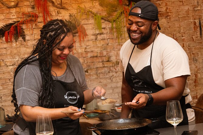 Barcelona Hands On Paella Masterclass with Chef - What Makes This Experience Stand Out?