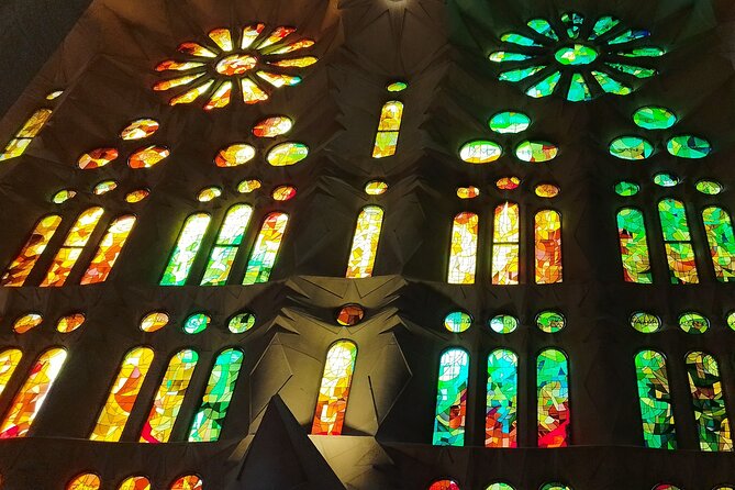 Barcelona Private Tour From Sant Pau to Sagrada Familia - Why This Tour Is a Great Choice