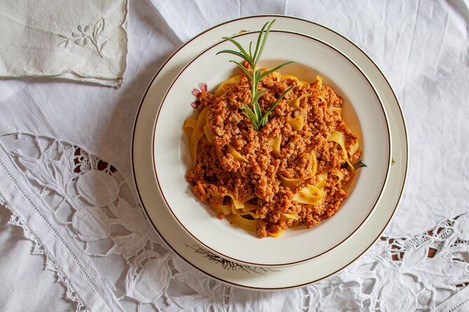 Bolognese Cooking Class with Margherita in the Historic Center - Authenticity and Past Guests Experiences