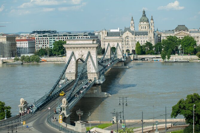 Budapest Wine tasting & Downtown Walk - Vörösmarty Square and Gerbeaud Café  