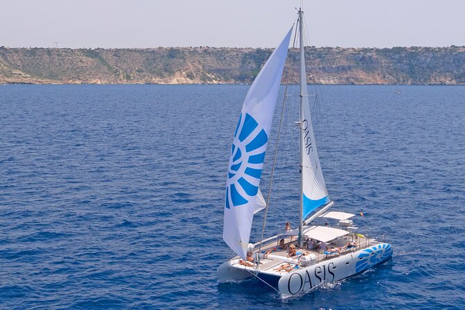 Catamaran sailing at sunset with tapas Palma de Mallorca - FAQ