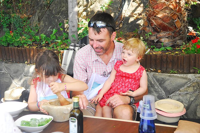 Cinque Terre Pesto Course Activity with Lunch - Practical Tips for Booking and Participation