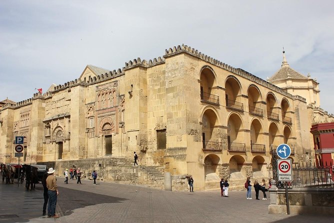 Cordoba Guided Tour with Mosque /Cathedral from Seville - FAQ